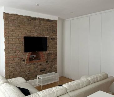 Room in a Shared Flat, Chippenham Road, W9 - Photo 1