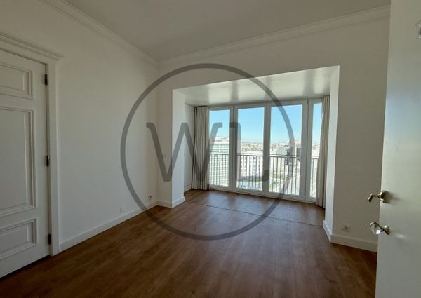 Apartamento T5+1 em Lisboa