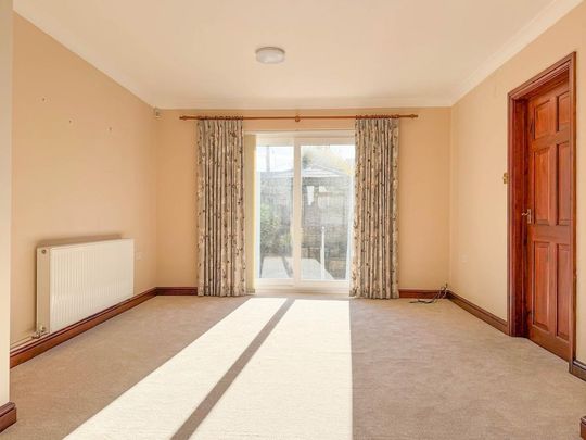 3 bedroom detached house to rent - Photo 1