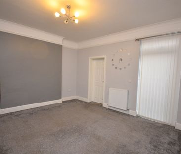 2 bed flat to rent in Gordon Road, South Shields, NE34 - Photo 1