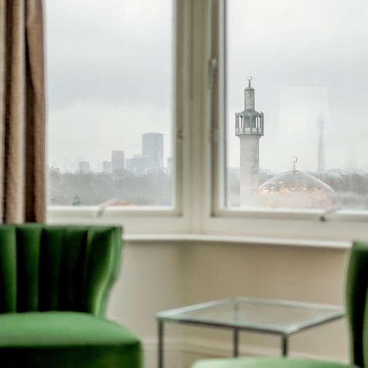 Penthouse B, St John's Wood, London, NW8 - Photo 1