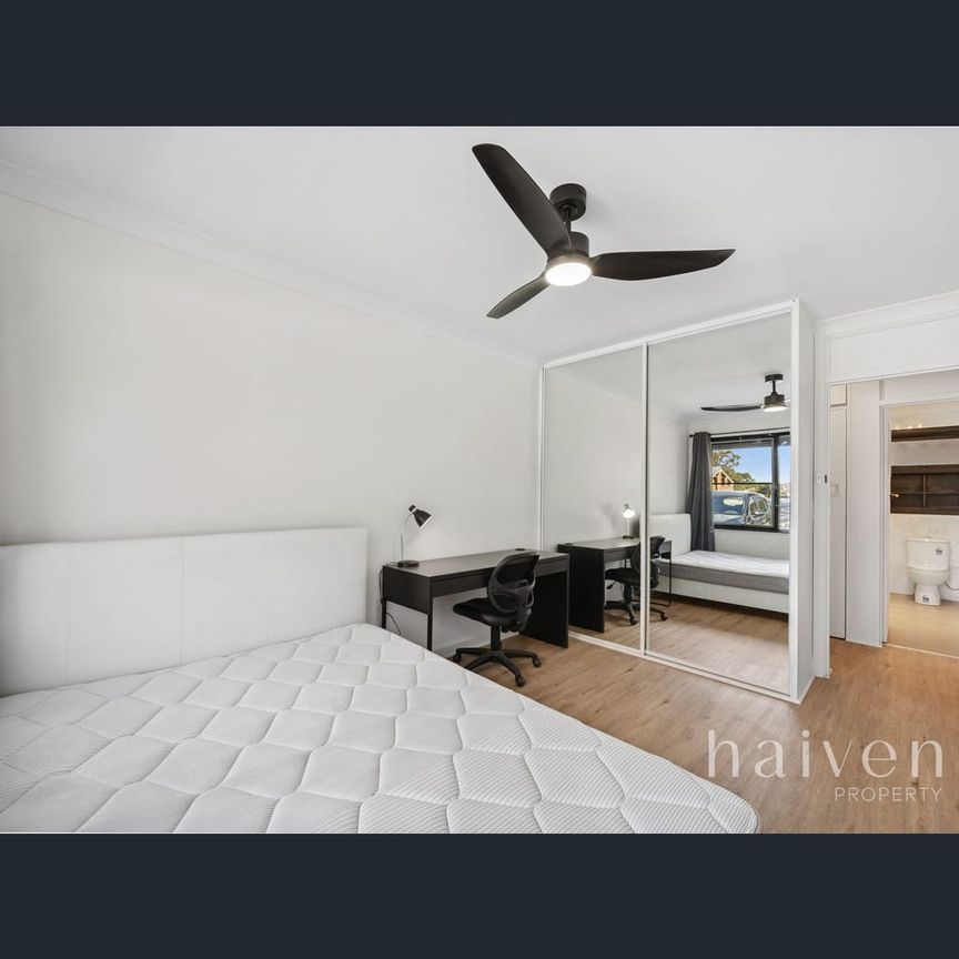 Room 1/27 Eileen Street (Master Bedroom), Gosnells, WA 6110 - Photo 1