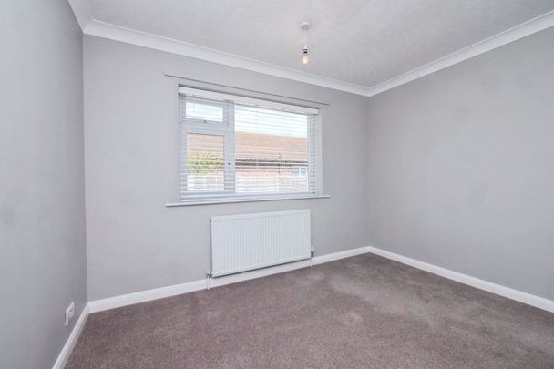 Woodleigh Close - Photo 1