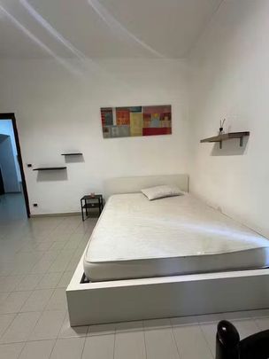 Via delle Robinie, Rome, Lazio 00172 - Photo 1