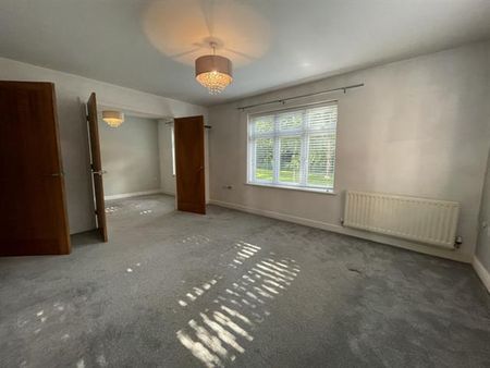 The Ladle, Middlesbrough - Photo 3