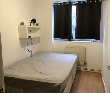 Room in a Shared Flat, St. Thomas's Square, E9 - Photo 2