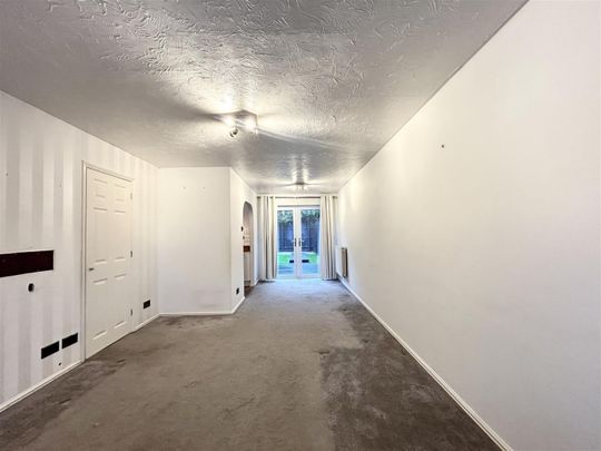 3 Bedroom House - Semi-Detached To Let - Photo 1