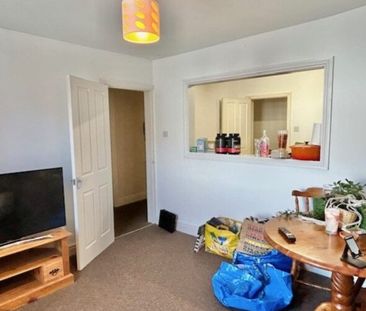 2 bedroom two bedroom maisonette to rent - Photo 6