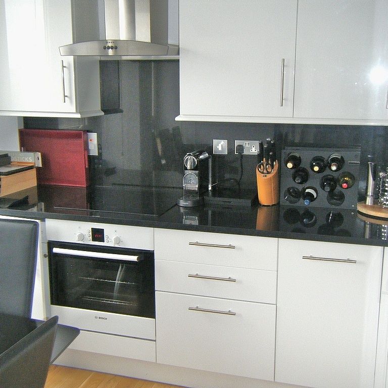 1 Bed Flat, Dufours Place, W1F - Photo 1
