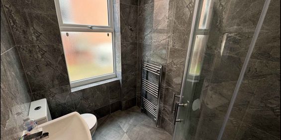 6 Bedroom Student Properties - Photo 3