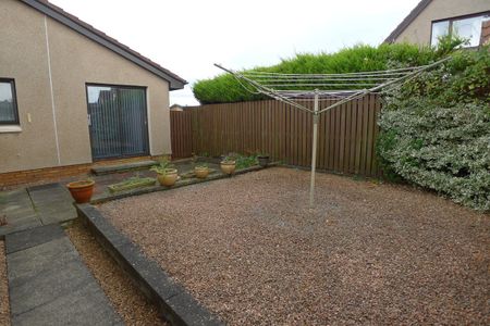 Property to let in Crail - Photo 2