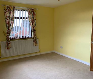 4 bedroom detached house to rent - Photo 4