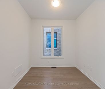 Detached Home For Lease | S8119514 - Photo 6