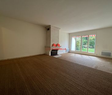 Location Maison 6 pièces 124m² - Photo 2