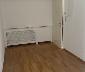 Helle, freundliche 2 Zimmer Altbau-Wohnung mit Balkon in Hauptplatz... - Photo 3
