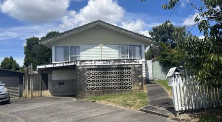 Pets Negotiable fully fenced - Photo 4