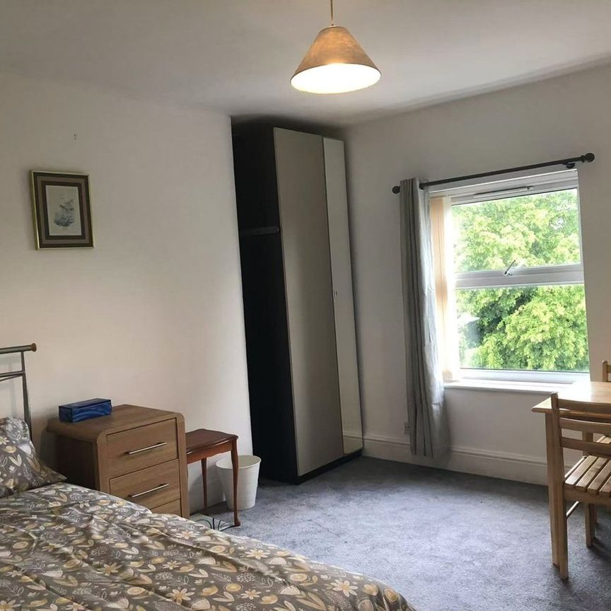Room in a Shared House, Botanic Road, L7 - Photo 1