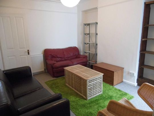 7 bedroom terraced house to rent - Photo 1