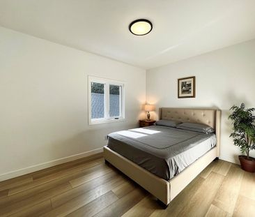 28 Carlton Ave - Photo 2