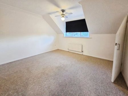 Hillfields, Dereham, NR19 1UE - Photo 5