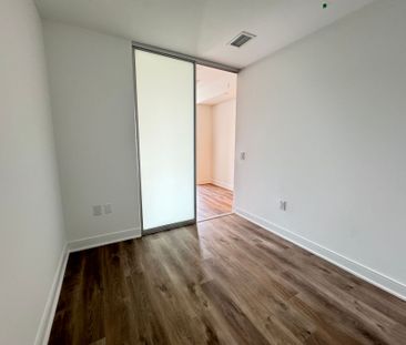 For Lease - 86 Dundas Street Unit# 1110, Mississauga, Ontario - Photo 1