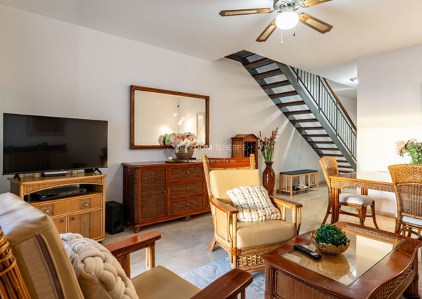 Chalet adosado · Alquiler a largo plazo ·
