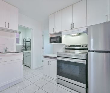 For Lease - 20 East Drive, Toronto, Ontario - Photo 5