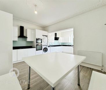 1 bedroom in a house share to rent - Photo 3