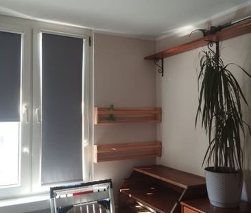 2 pok. mieszkanie na Nowym Dworze - Zdjęcie 2
