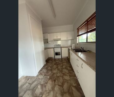 22 Clements Street, Moranbah, Qld 4744 - Photo 6