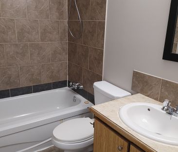 357 Toronto St, Regina - Photo 5