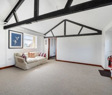 1 bedroom barn to rent - Photo 1
