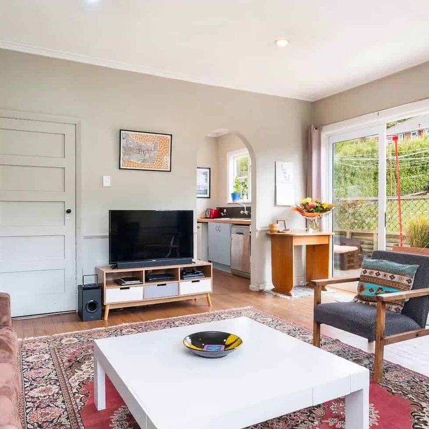 Spacious two-bedroom home with fantastic view - Photo 1