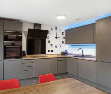 2 bedroom apartment to rent - Photo 5