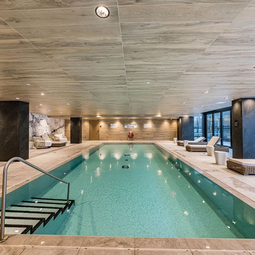 For Lease - 2075 King Road Unit# 119, King, Ontario - Photo 1