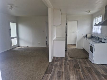 2/321 Weymouth Road, Weymouth - Photo 5