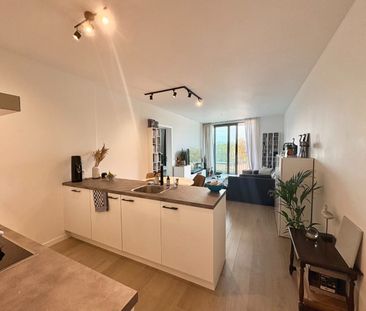 Instapklaar 1-slpk appartement met autostaanplaats - Photo 2