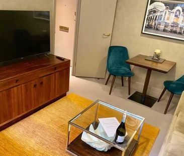 Apartment, London, SW3 - Photo 2