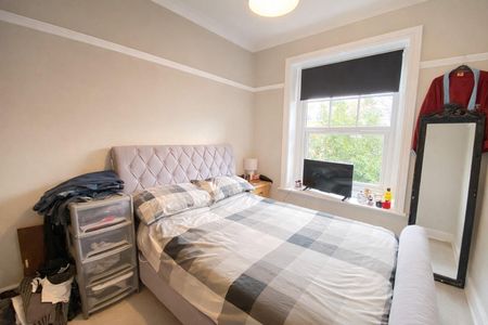 St Botolphs Road, Worthing - Photo 2