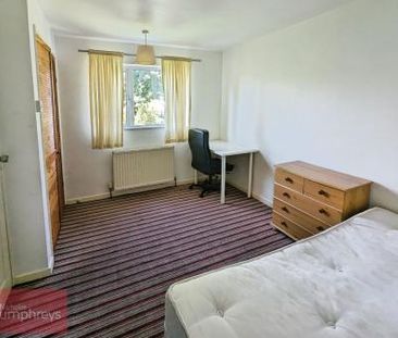 Meadow Croft, Hatfield, AL10 - Photo 2