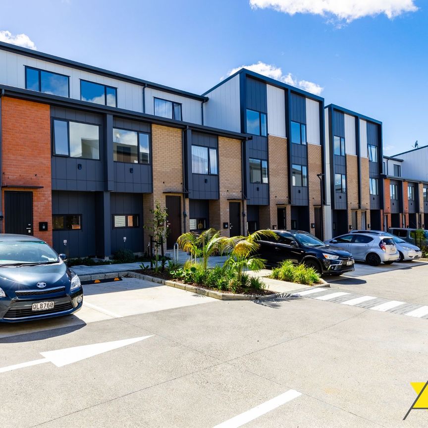 11 Parkwood Avenue, Westgate - Photo 1