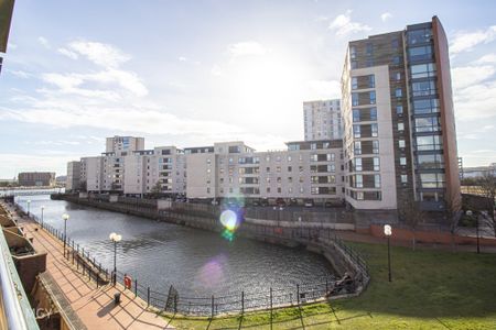 Adventurers Quay Bay, CF10 4NS, Cardiff - Photo 5