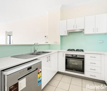 2/232 Slade Road, Bexley North, NSW 2207 - Photo 3