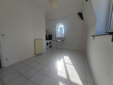 Location Appartement 3 pièces 43m² - Photo 4