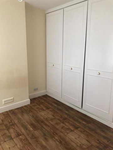 1 bedroom property to rent - Photo 5