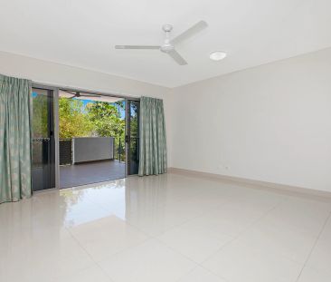 Modern coastal living in a highly desirable location - Photo 3