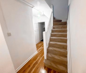 2 bedroom maisonette to rent - Photo 3