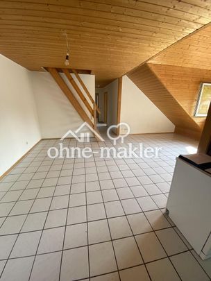 Helle Dachgeschosswohnung in Kuchen - Photo 1