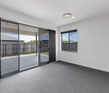 23 Dobinson Street, 4750, Bucasia - Photo 1