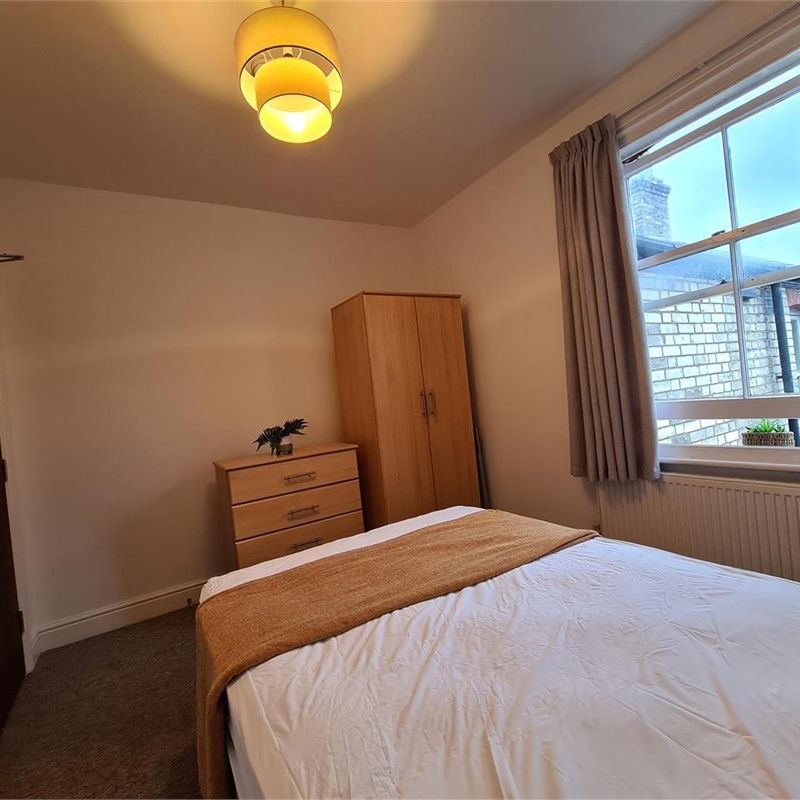 Room 3, Flat 2, 33 Mill Road, Cambridge - Photo 1